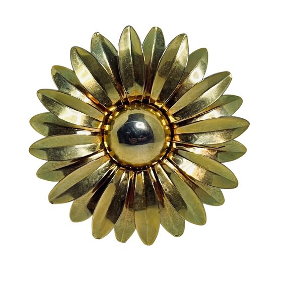 Vintage Runway Style Gold Tone Flower Brooch (5738) - Picture 1 of 6
